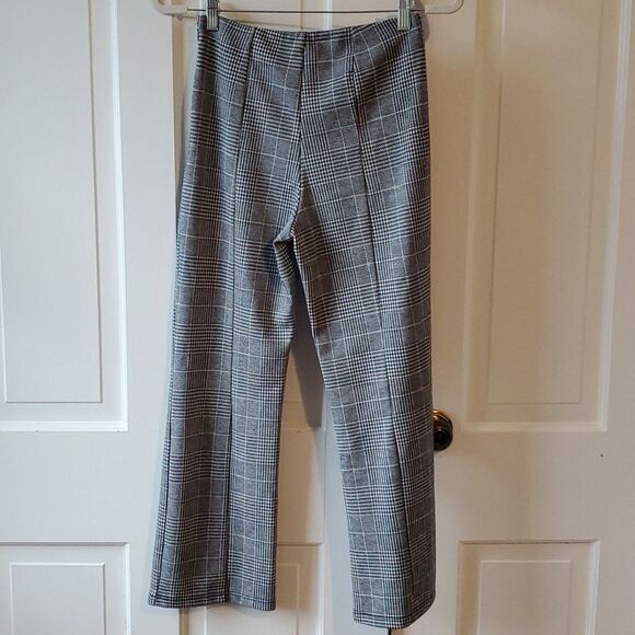 H&M GLEN PLAID KNIT STRAIGHT LEG HIGH RISE PANTS SZ SMALL CROPPED BLACK WHITE - Picture 5 of 7